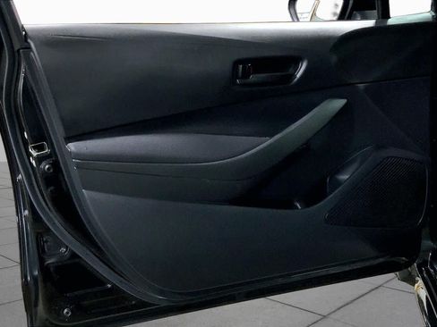Used 2024 Toyota Corolla LE FWD image 22