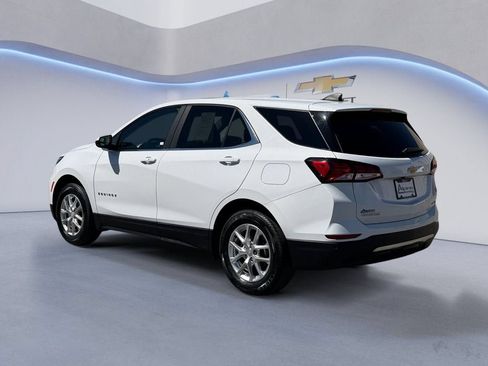 Used 2024 Chevrolet Equinox LT AWD/4WD image 3