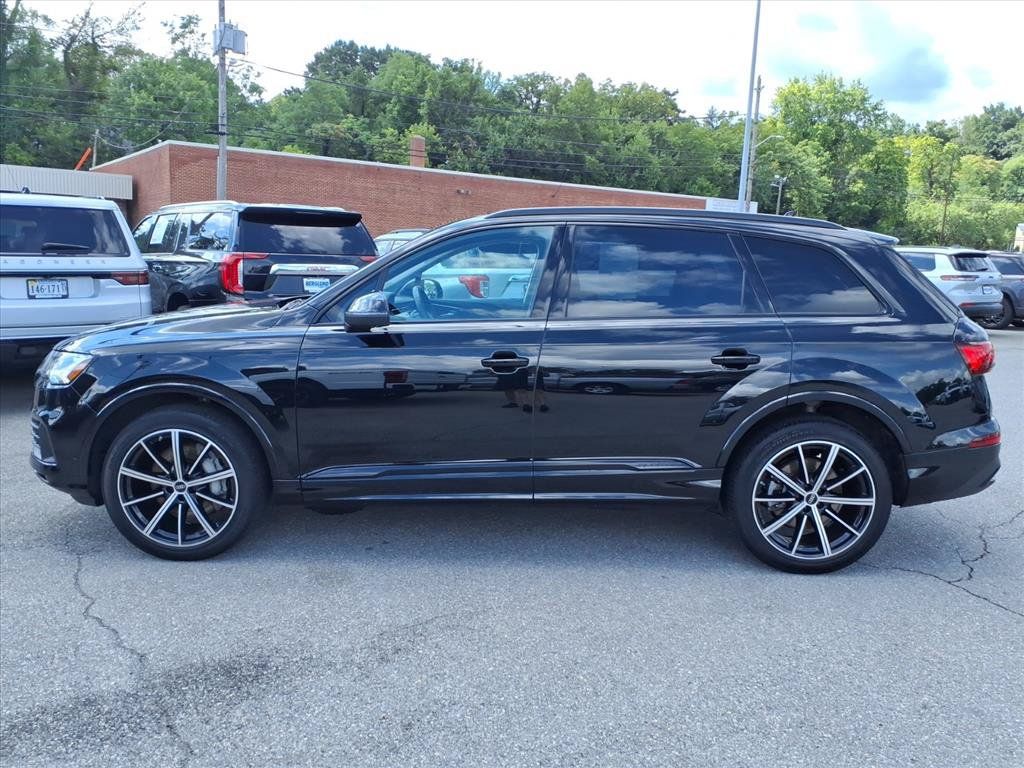 Used 2023 Audi Q7 3.0T Premium Plus AWD/4WD image 7