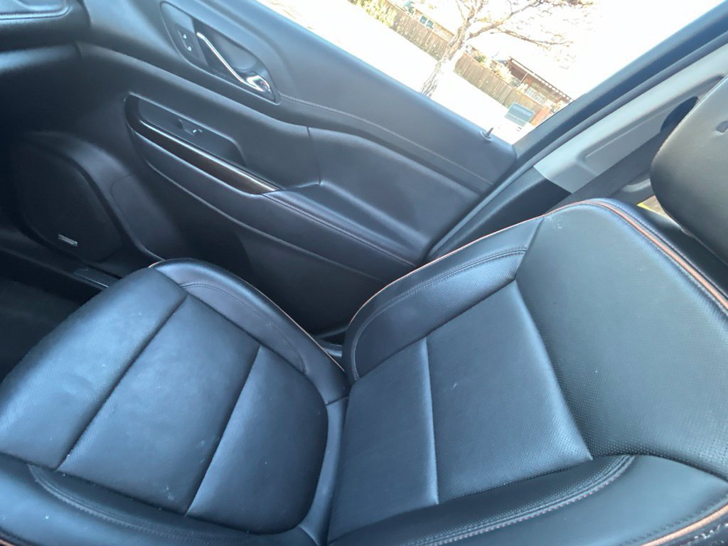 Used 2023 GMC Acadia AT4 w/ Technology Package AWD/4WD image 27