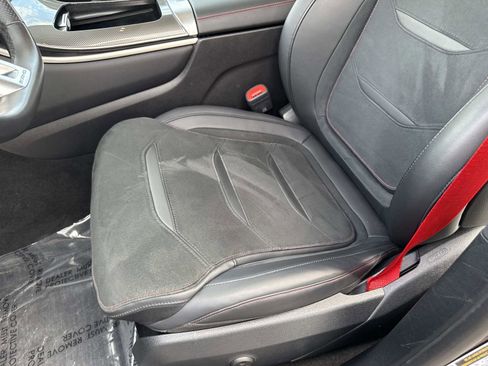 Used 2025 Mercedes-Benz GLC 43 AMG GLC 43 AMG image 22