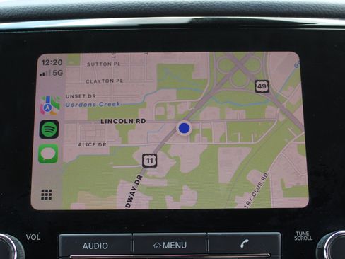 Used 2023 Nissan Titan SV w/ SV Utility Package image 30