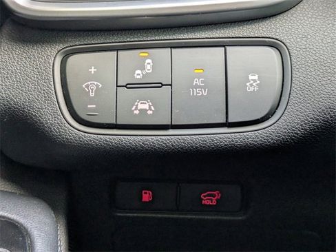 Used 2019 Kia Sorento SX image 29