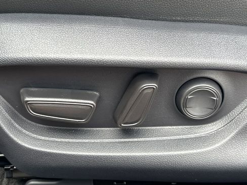 New 2026 Toyota Camry SE FWD image 10