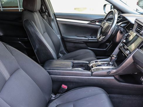 Certified 2019 Honda Civic Sport image 18