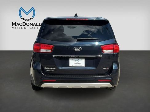 Used 2016 Kia Sedona SX Limited FWD image 38