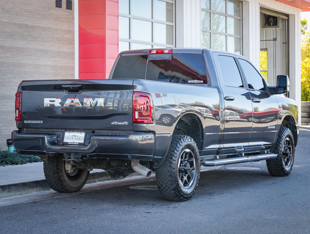 Used 2026 RAM 2500 Laramie AWD/4WD image 3