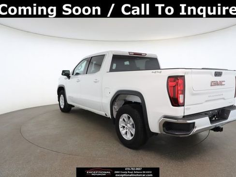 Used 2023 GMC Sierra 1500 SLE image 12