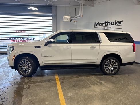 Used 2025 GMC Yukon XL Denali image 8