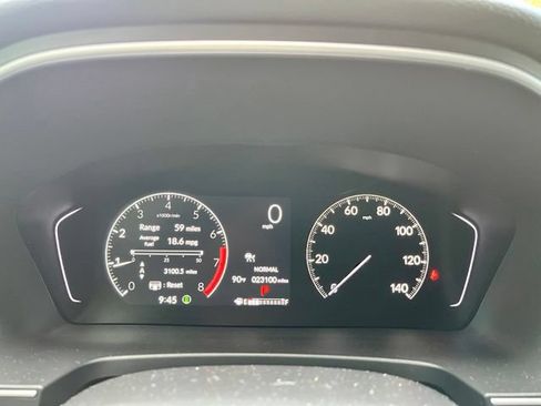Used 2025 Honda Pilot Touring image 15