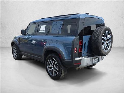Used 2020 Land Rover Defender 110 HSE AWD/4WD image 7