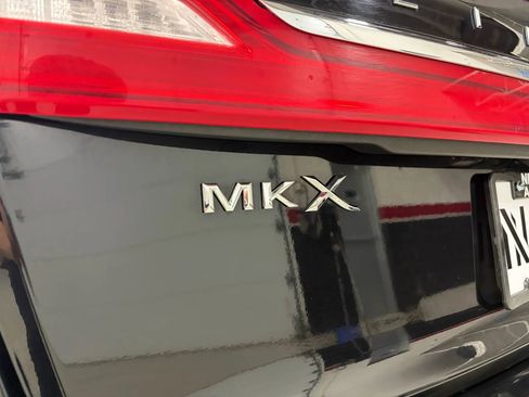 Used 2017 Lincoln MKX Premiere image 17