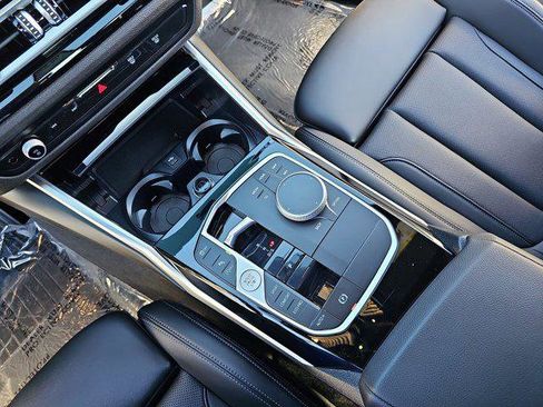 Certified 2023 BMW 330i Sedan w/ Convenience Package image 24
