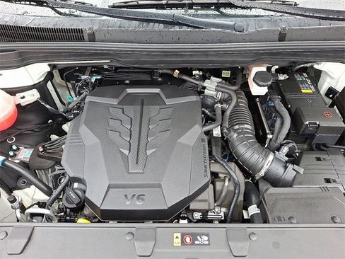 Certified 2023 Kia Carnival SX Prestige image 28