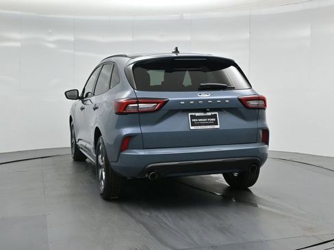 Certified 2023 Ford Escape ST-Line w/ Tech Pack #1 image 28