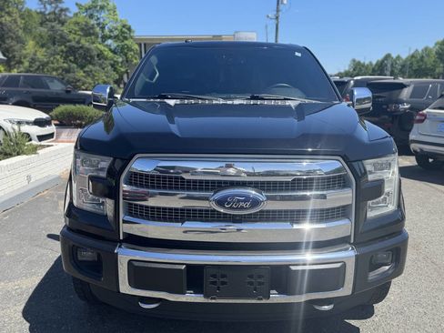 Used 2016 Ford F150 Platinum w/ Equipment Group 701A Luxury image 2