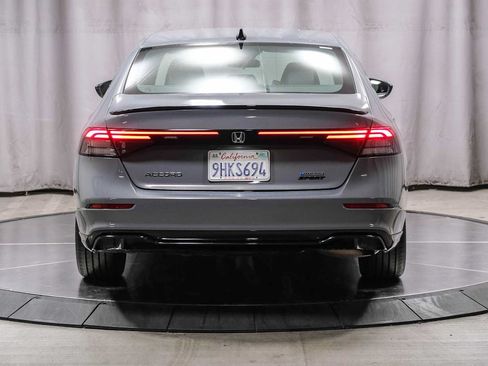 Used 2023 Honda Accord Sport image 3