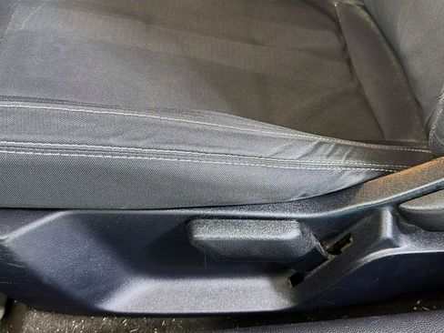 Used 2018 Ford Mustang Coupe w/ Black Accent Pkg image 21