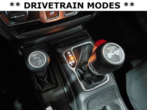 Used 2022 Jeep Wrangler Sport S image 14