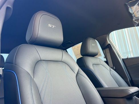 New 2026 Buick Envista Sport Touring w/ Advanced Safety Package image 16