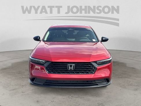 Used 2025 Honda Accord SE image 8