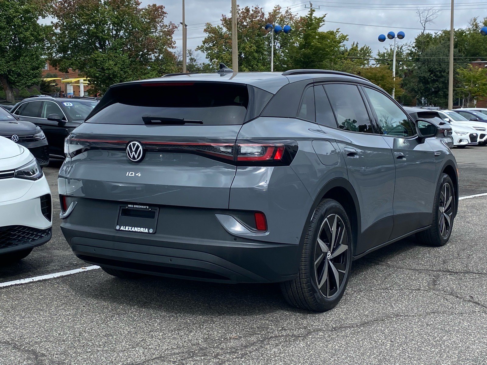 Certified 2023 Volkswagen ID.4 S RWD image 3