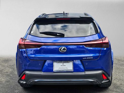 Used 2023 Lexus UX 250h F Sport w/ Accessory Package (Z1) FWD image 4