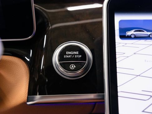 Used 2024 Mercedes-Benz S 580 S 580 image 16