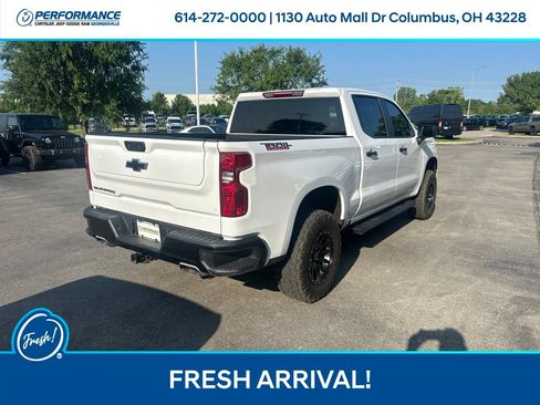 Used 2024 Chevrolet Silverado 1500 Custom Trail Boss AWD/4WD image 4