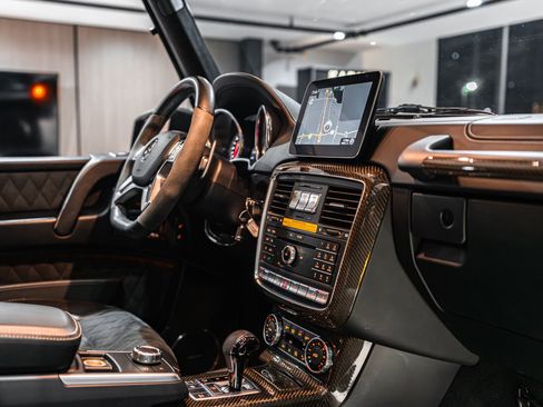 Used 2018 Mercedes-Benz G 550 Squared image 27