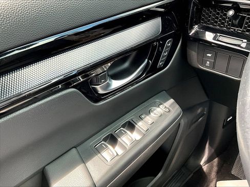 Used 2024 Honda CR-V Sport Touring image 22