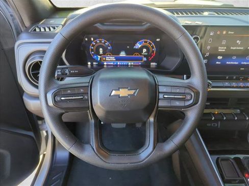 Used 2024 Chevrolet Colorado W/T w/ Safety Package image 10