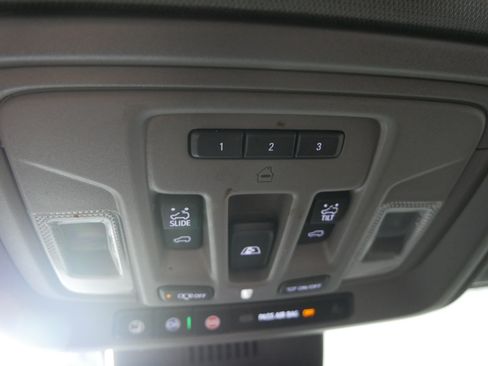 Certified 2022 GMC Sierra 1500 Denali w/ Denali Reserve Package AWD/4WD image 32