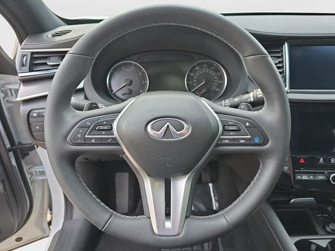 Used 2023 INFINITI QX55 Essential w/ Accent Package AWD/4WD image 25