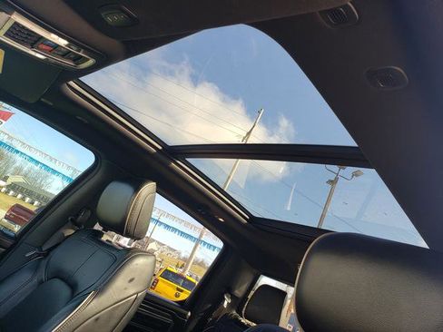 Certified 2019 RAM 1500 Limited image 18