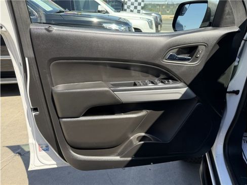 Used 2018 Chevrolet Colorado ZR2 AWD/4WD image 15