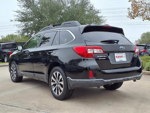Used 2017 Subaru Outback 3.6R Limited image 2