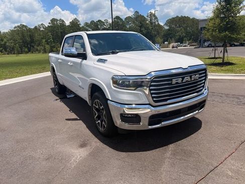 Used 2026 RAM 1500 Laramie AWD/4WD image 12