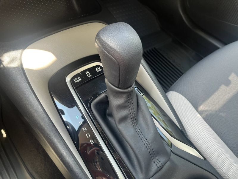 Used 2024 Toyota Corolla LE FWD image 25