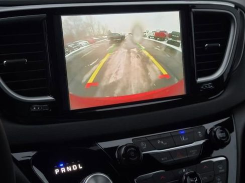 New 2026 Chrysler Voyager LX image 36