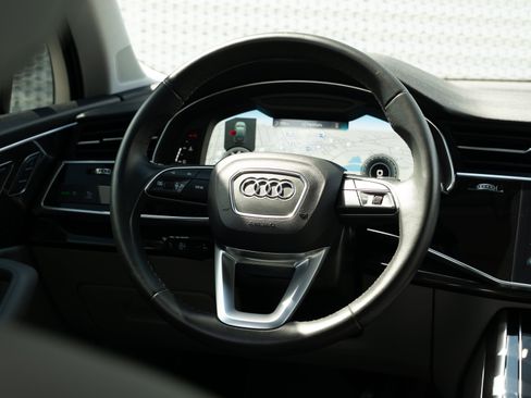 Certified 2022 Audi Q7 3.0T Premium Plus AWD/4WD image 9