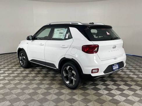 New 2026 Hyundai Venue SEL image 5