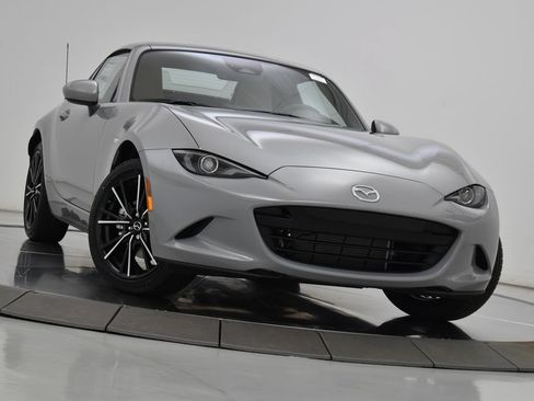 New 2026 MAZDA MX-5 Miata RF Grand Touring w/ Weather Package RWD image 3