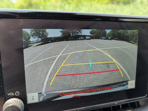Certified 2025 Toyota RAV4 LE AWD/4WD image 20