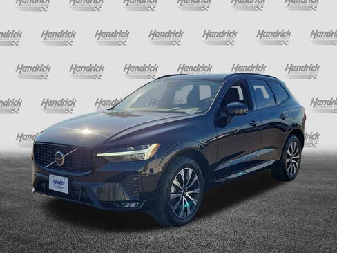 Certified 2025 Volvo XC60 B5 Plus w/ Climate Package image 5