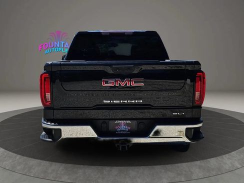 Used 2023 GMC Sierra 1500 SLT w/ SLT Convenience Package AWD/4WD image 4