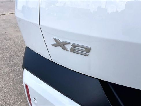 Used 2026 BMW X2 xDrive28i AWD/4WD image 10