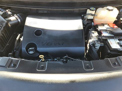 Used 2020 Buick Enclave Essence w/ Sport Touring Edition image 32