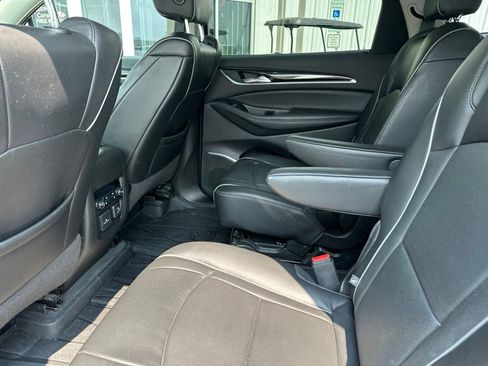 Used 2021 Buick Enclave Avenir w/ Avenir Technology Package AWD/4WD image 34