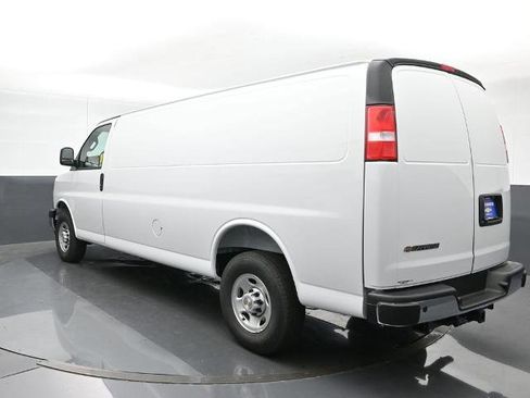New 2025 Chevrolet Express 2500 Extended w/ Driver Convenience Package image 4